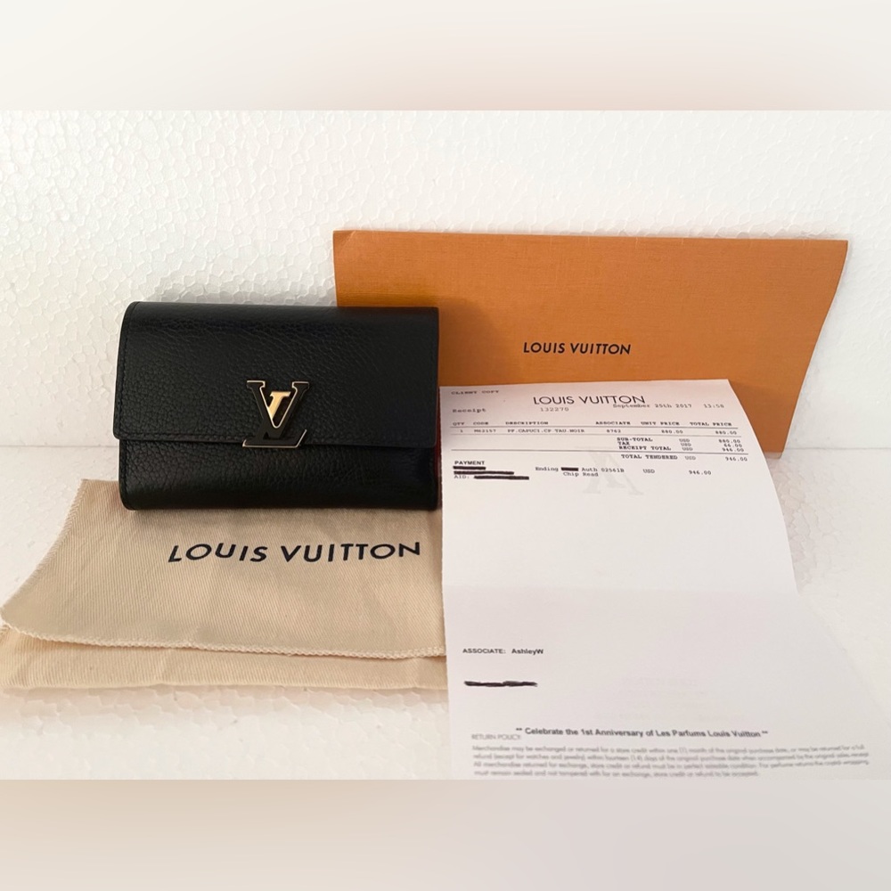 Authentic Louis Vuitton Capucines Compact Wallet Leather Black/Pink.